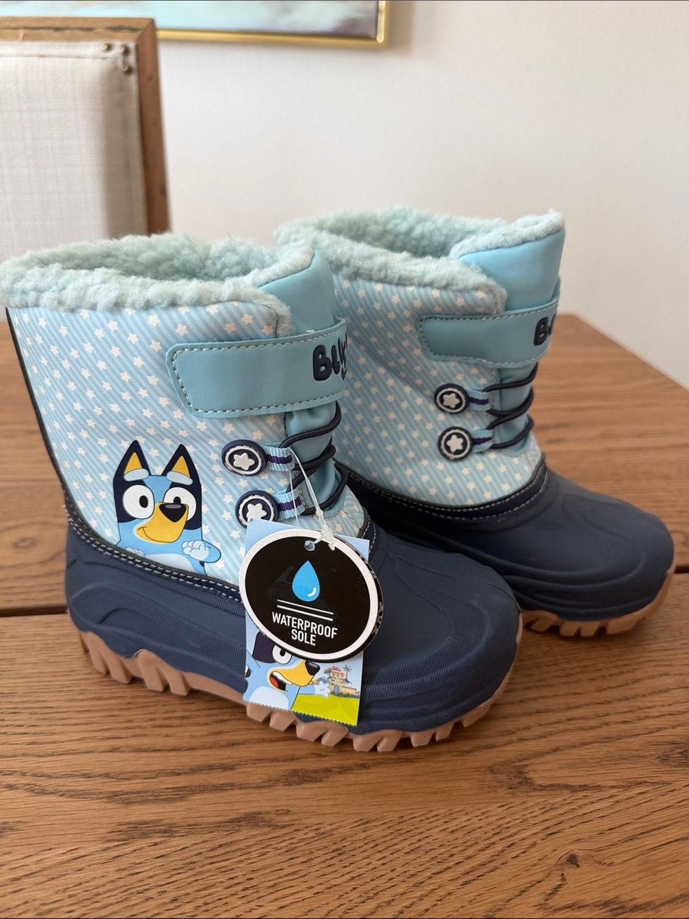 Bluey Waterproof  Winter Boots New with tags